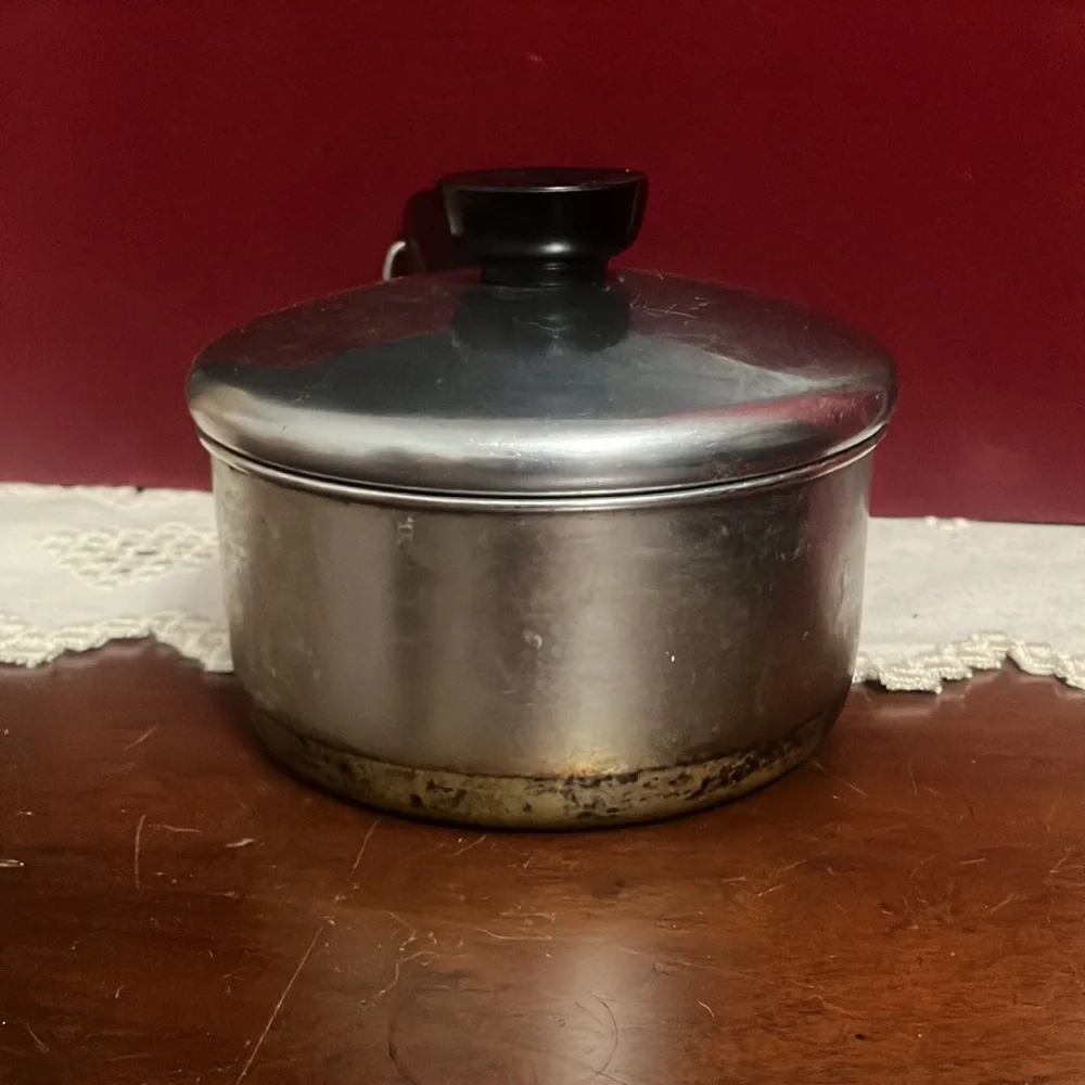 Vintage Revere Ware 1801 1 Qt 99e Small Copper Bottom Pot with Lid